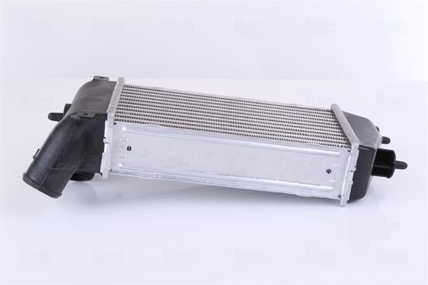Radiador de admisión, intercooler NISSENS ref. 96774