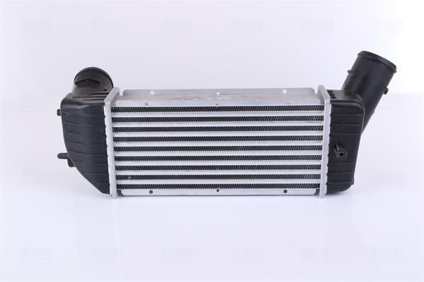 Intercooler, échangeur (Refroidisseur d'air) NISSENS ref. 96790