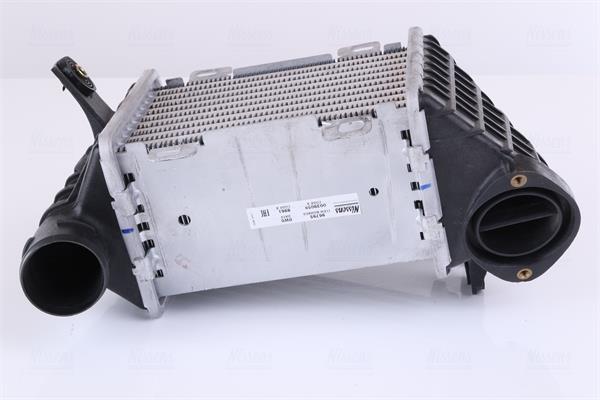 Radiador de admisión, intercooler NISSENS ref. 96795