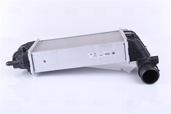 Intercooler, échangeur (Refroidisseur d'air) NISSENS ref. 96889
