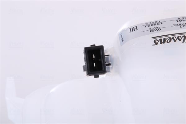 Vase d'expansion, liquide de refroidissement (Réservoir liquide de refroidissement) NISSENS ref. 996232