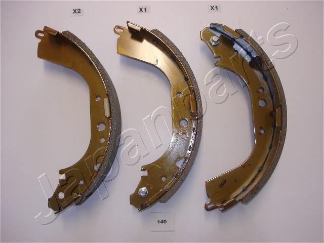 Jeu de 4 mâchoires de frein (Garniture de frein à tambour) JAPANPARTS ref. GF-140AF