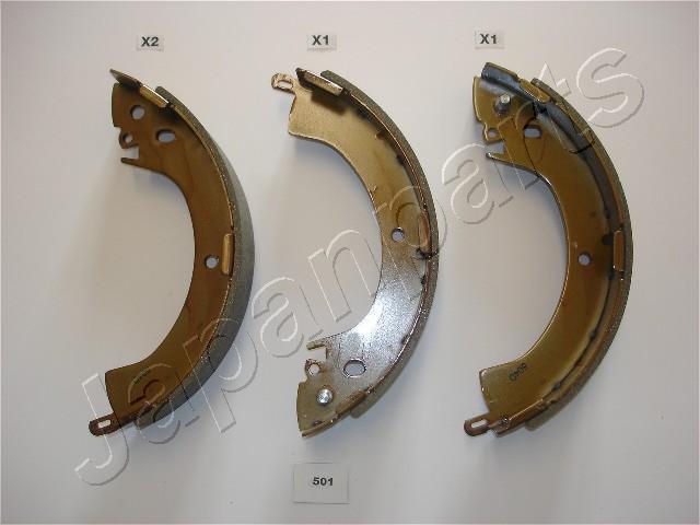 Jeu de 4 mâchoires de frein (Garniture de frein à tambour) JAPANPARTS ref. GF-501AF