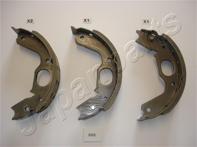 Jeu de 4 mâchoires de frein (Garniture de frein à tambour) JAPANPARTS ref. GF-503AF
