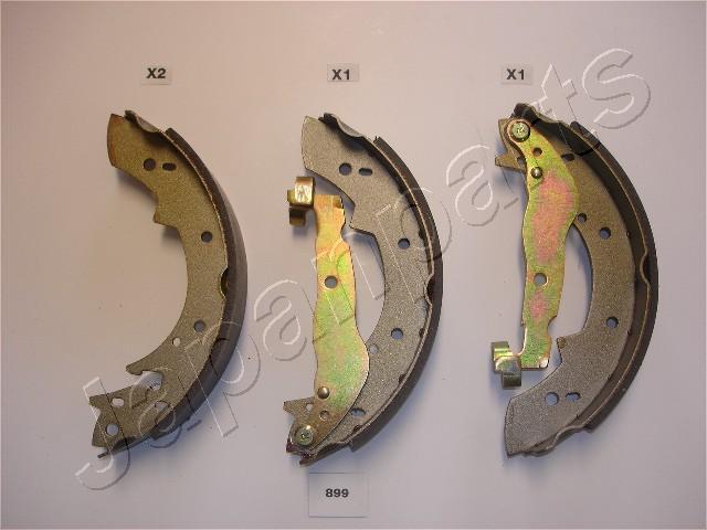 Jeu de 4 mâchoires de frein (Garniture de frein à tambour) JAPANPARTS ref. GF-899AF