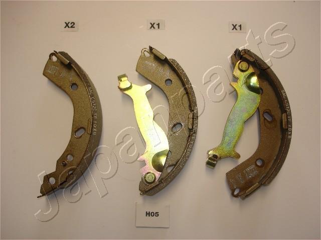Jeu de 4 mâchoires de frein (Garniture de frein à tambour) JAPANPARTS ref. GF-H05AF
