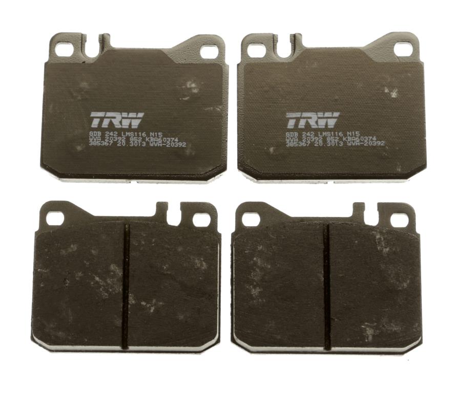 Jeu de 4 plaquettes de frein TRW ref. GDB242