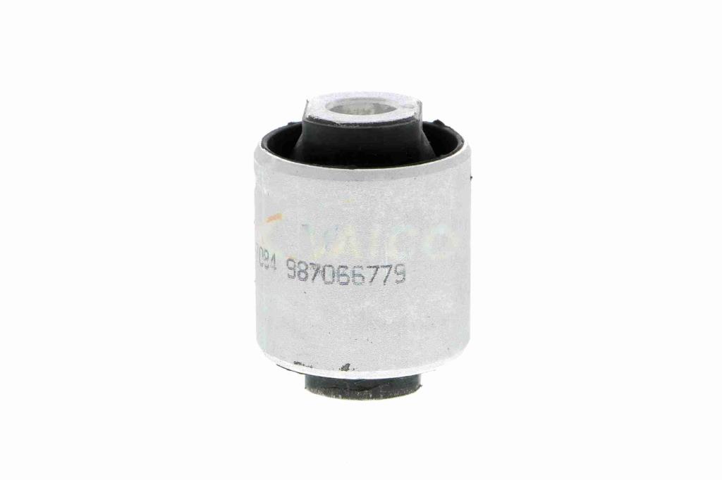 Silent bloc de suspension VAICO V10-7084