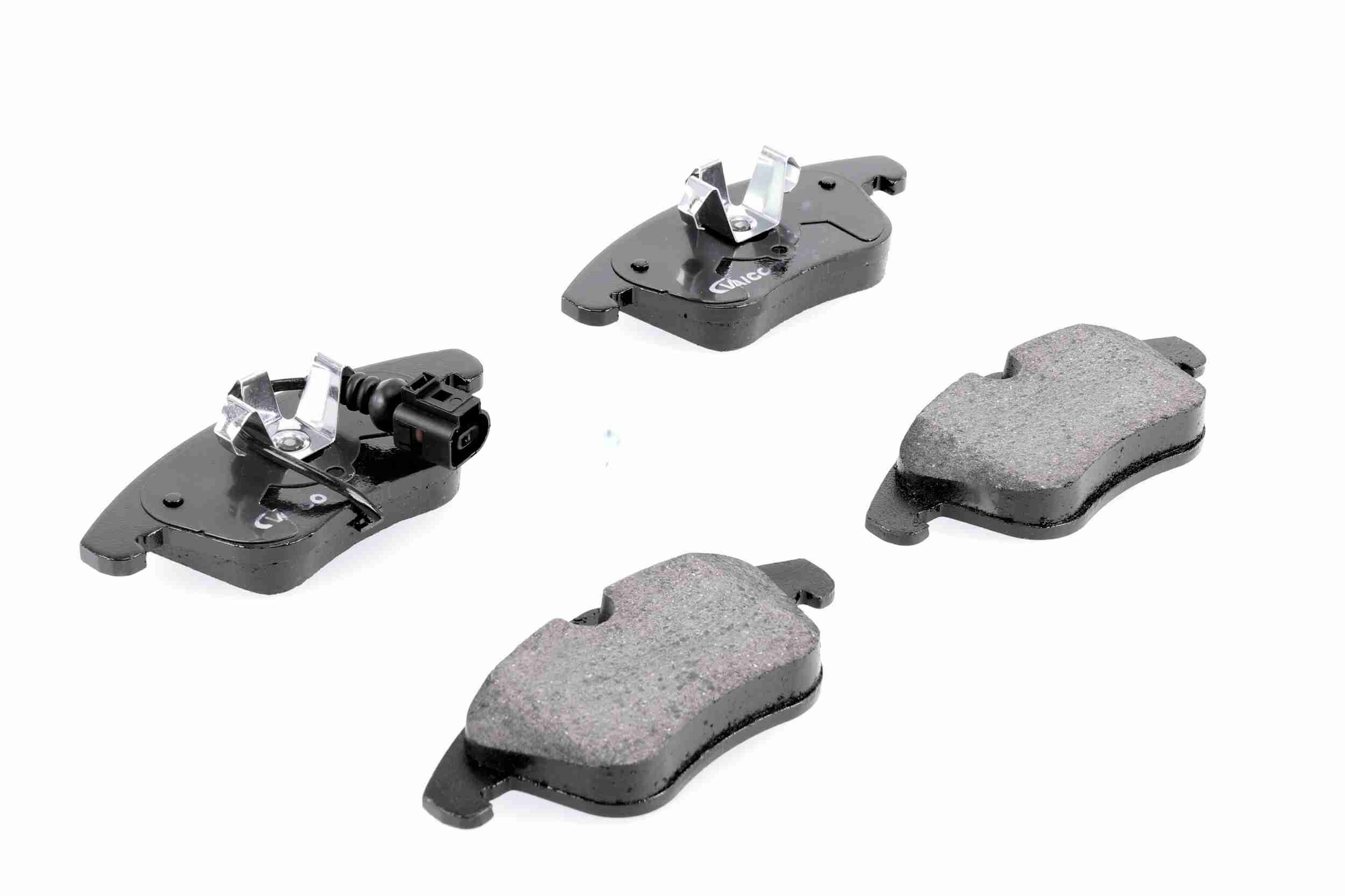 Jeu de 4 plaquettes de frein VAICO ref. V10-8300