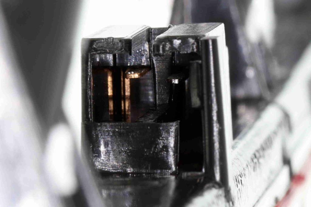 Luz de freno adicional (Tercera luz de freno) VEMO ref. V10-84-0079
