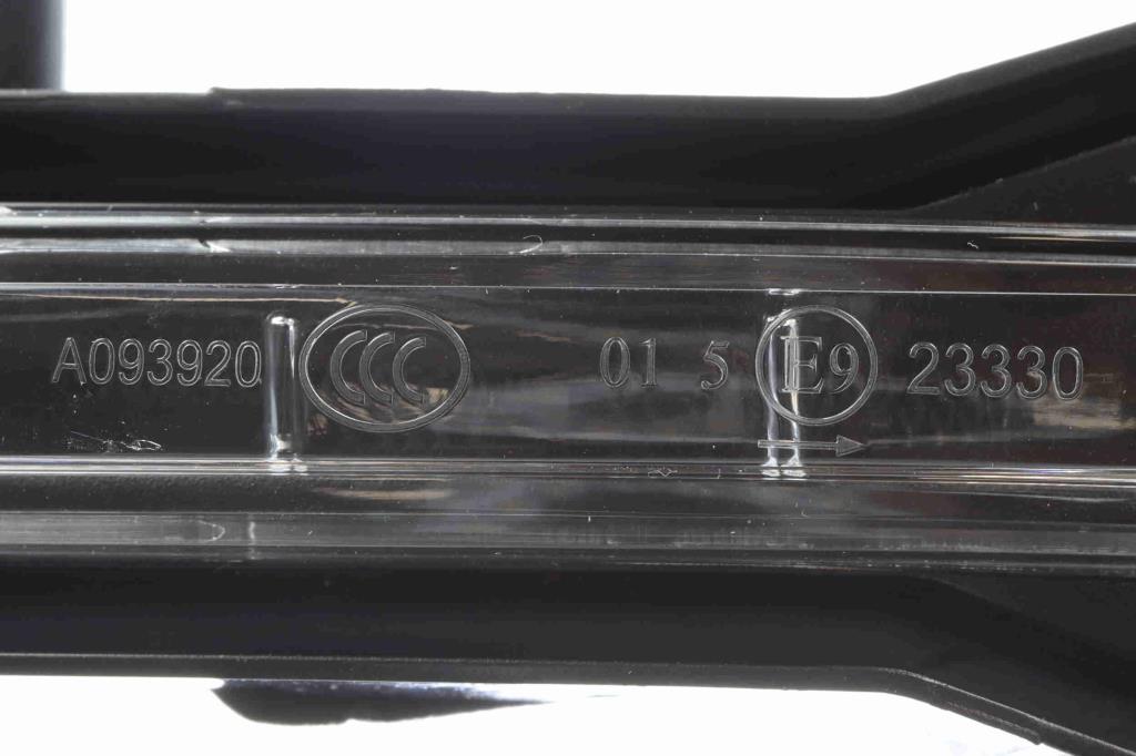 Feu clignotant (Clignotant) VEMO ref. V10-84-0097