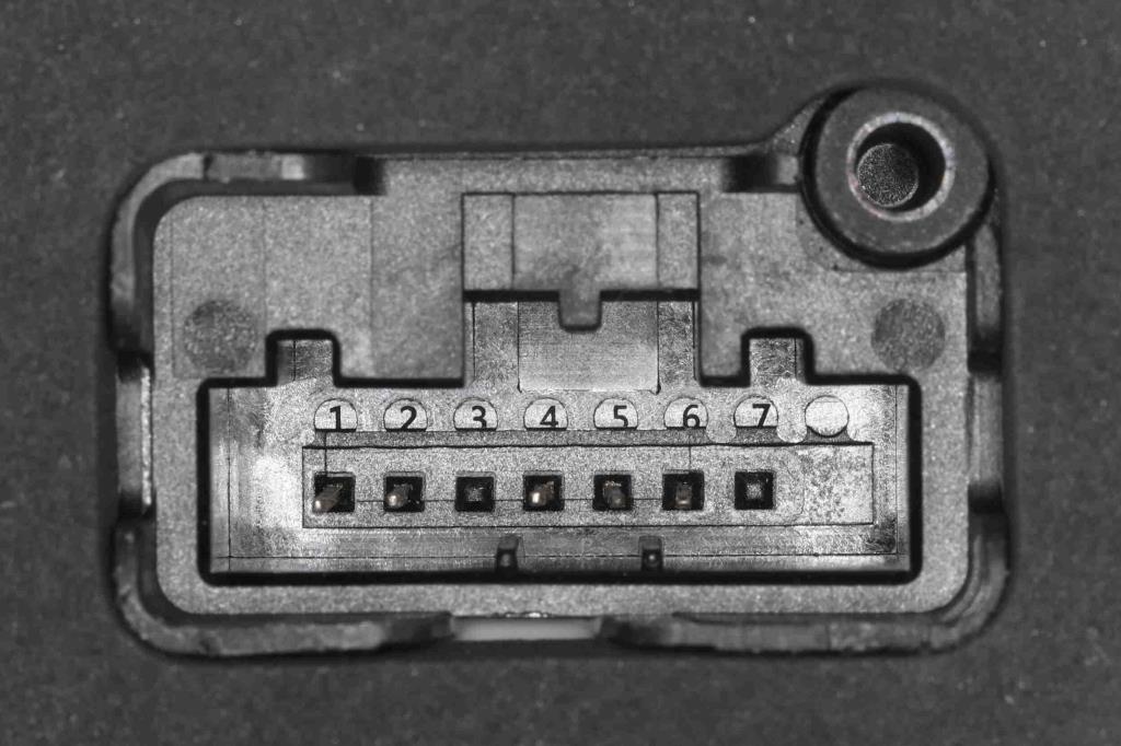 Serrure de porte VEMO ref. V10-85-0185