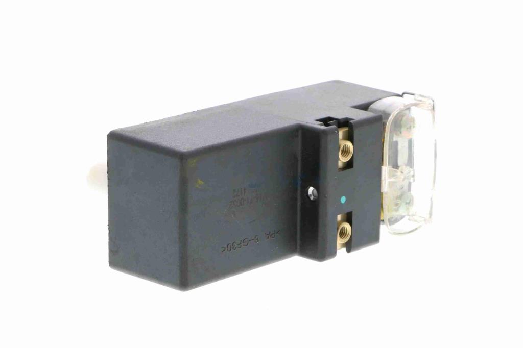 Relais, chasse du ventilateur de radiateur VEMO ref. V15-71-0032
