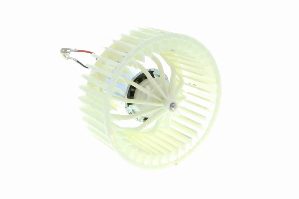 Pulseur d'air habitacle (Ventilateur habitacle) VEMO V24-03-1331