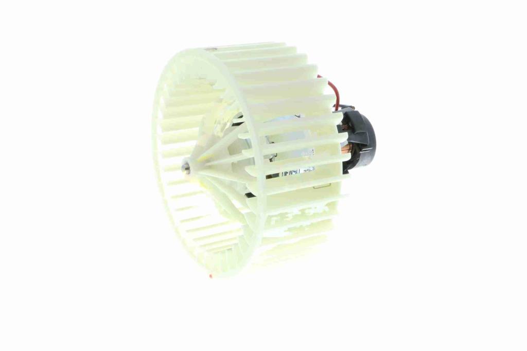 Pulseur d'air habitacle (Ventilateur habitacle) VEMO V24-03-1331
