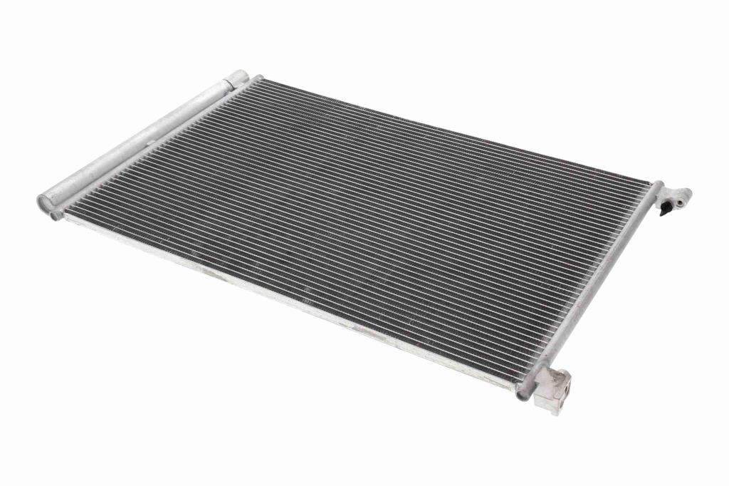 Condenseur, climatisation (Radiateur de climatisation) VEMO ref. V30-62-0002