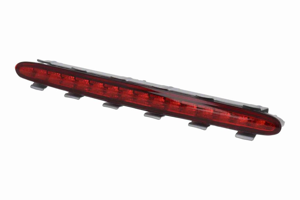 Feu stop additionnel VEMO ref. V30-84-0029