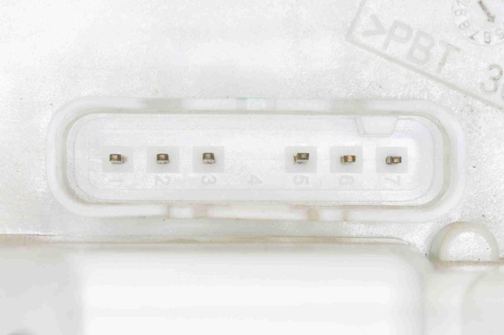 Serrure de porte VEMO V30-85-0068