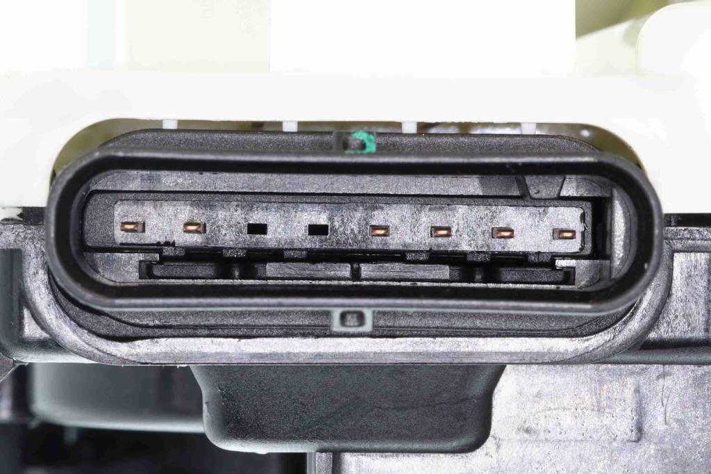 Serrure de porte VEMO V30-85-0184