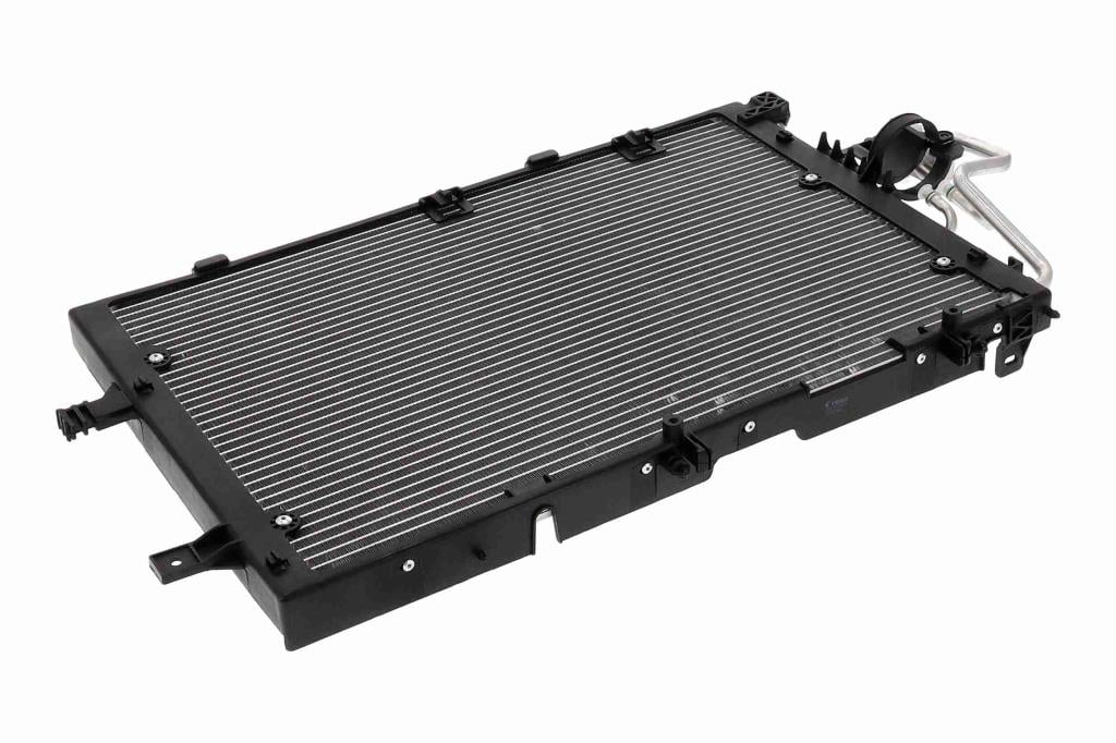 Condenseur, climatisation (Radiateur de climatisation) VEMO ref. V40-62-0007