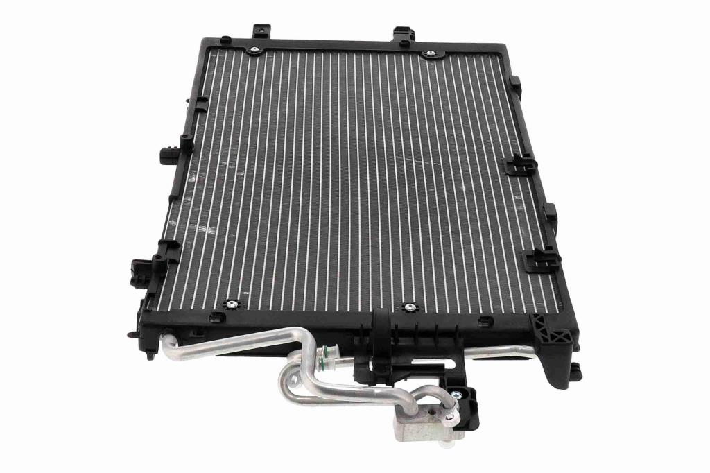 Condenseur, climatisation (Radiateur de climatisation) VEMO ref. V40-62-0007