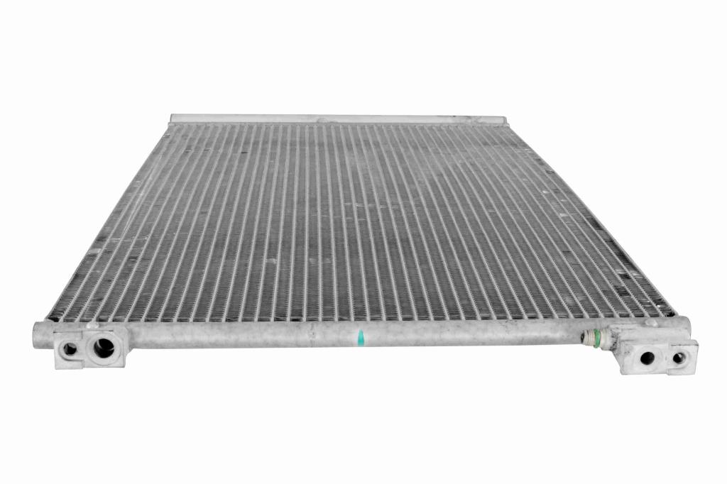 Condenseur, climatisation (Radiateur de climatisation) VEMO ref. V40-62-0031