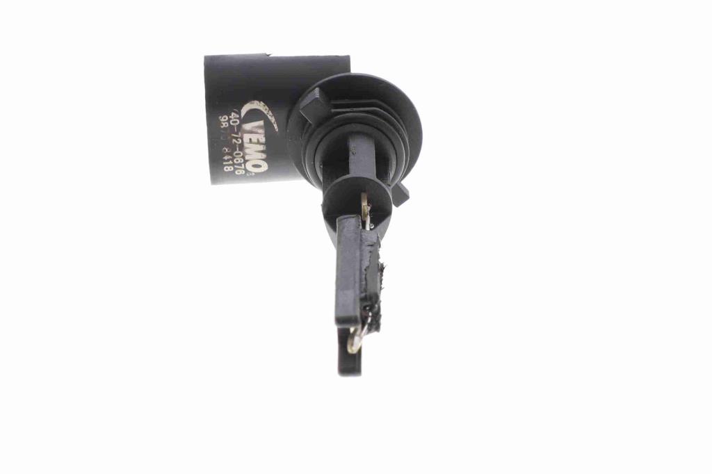 Capteur, niveau d'eau de refroidissement VEMO ref. V40-72-0676