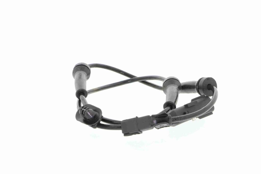 Capteur ABS (Capteur de vitesse de roue) VEMO ref. V46-72-0104