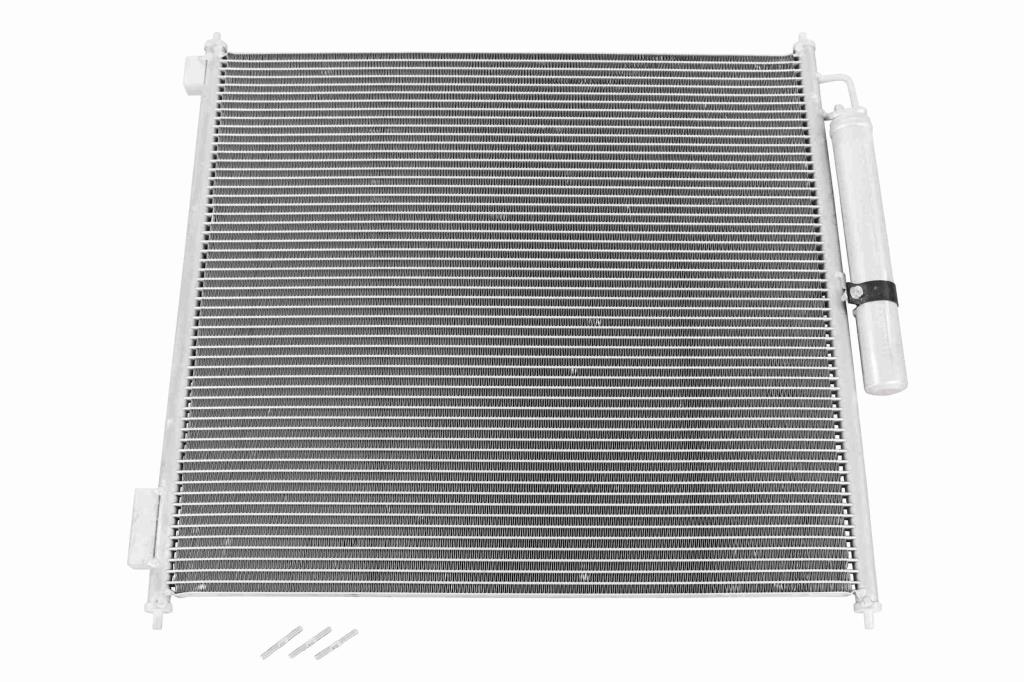 Condenseur, climatisation (Radiateur de climatisation) VEMO V48-62-0008