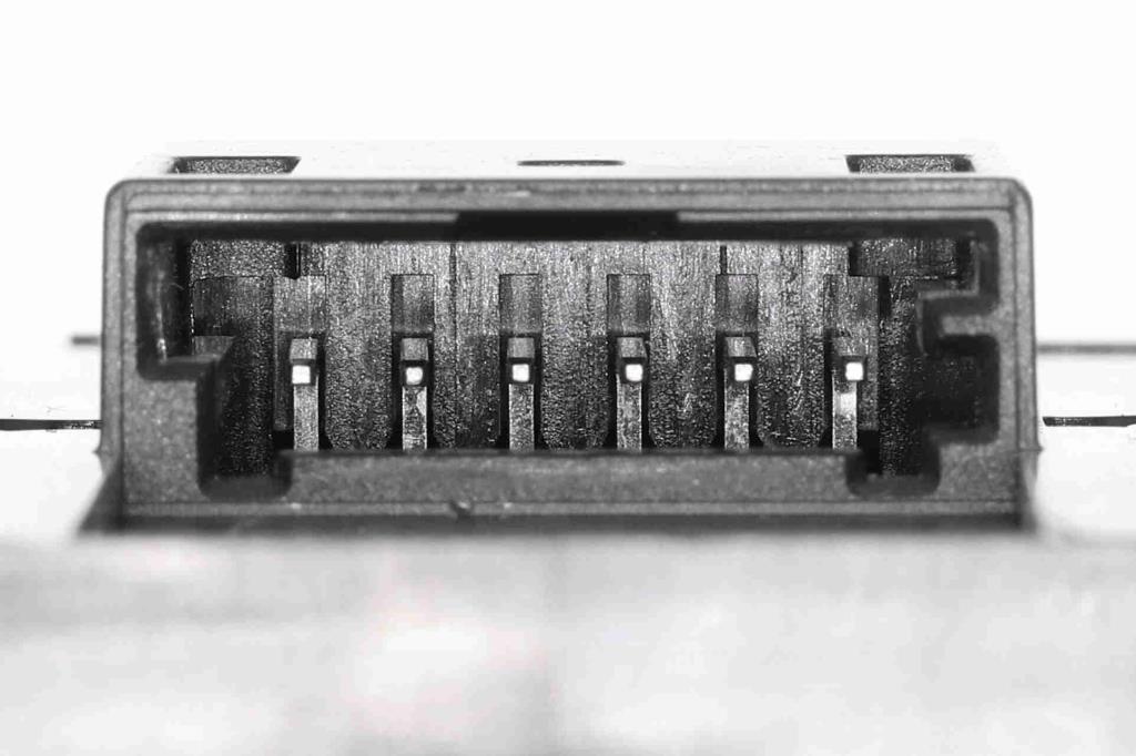 Interruptor, elevalunas VEMO ref. V58-73-0020