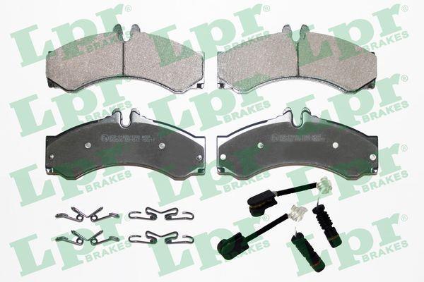 Jeu de 4 plaquettes de frein LPR  ref. 05P1517A