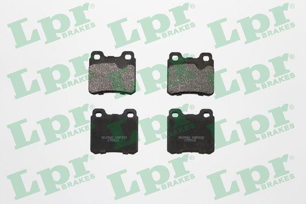 Jeu de 4 plaquettes de frein LPR 05P333
