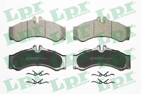 Jeu de 4 plaquettes de frein LPR ref. 05P633