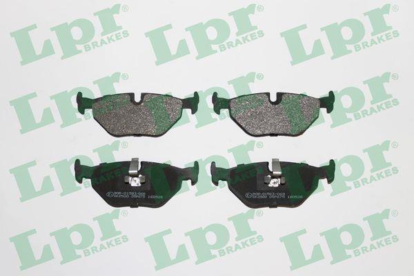 Jeu de 4 plaquettes de frein LPR ref. 05P675