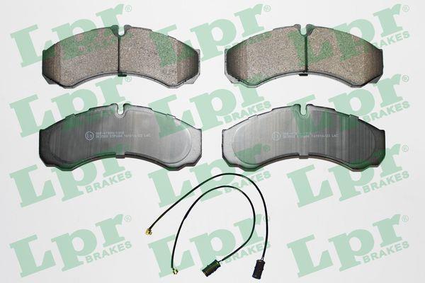 Jeu de 4 plaquettes de frein LPR  ref. 05P684D