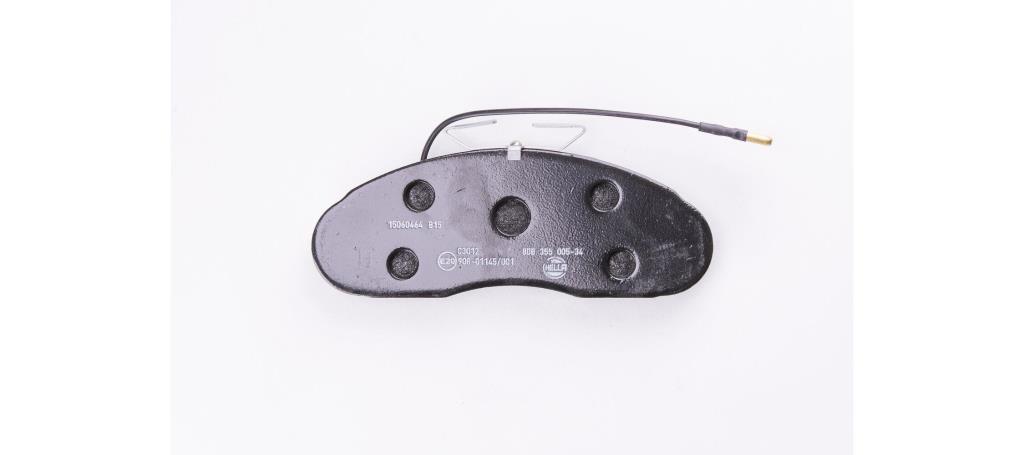 Jeu de 4 plaquettes de frein HELLA ref. 8DB 355 005-341