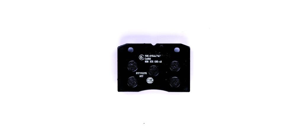 Jeu de 4 plaquettes de frein HELLA ref. 8DB 355 005-481