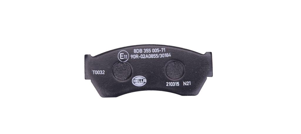 Jeu de 4 plaquettes de frein HELLA ref. 8DB 355 005-711