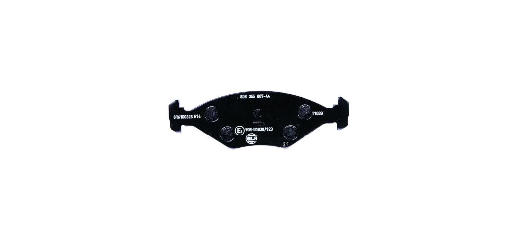 Jeu de 4 plaquettes de frein HELLA ref. 8DB 355 007-441