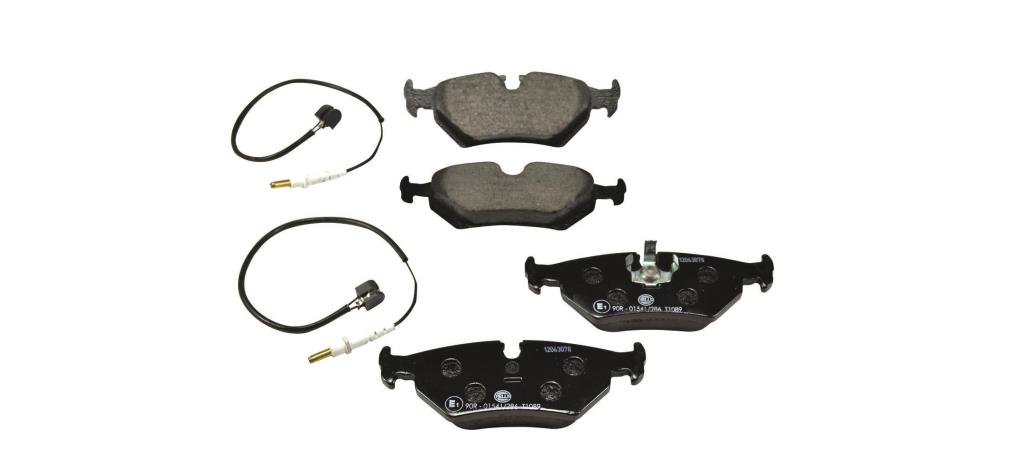 Jeu de 4 plaquettes de frein HELLA ref. 8DB 355 007-801