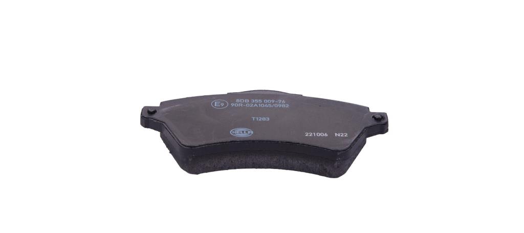 Jeu de 4 plaquettes de frein HELLA ref. 8DB 355 009-761