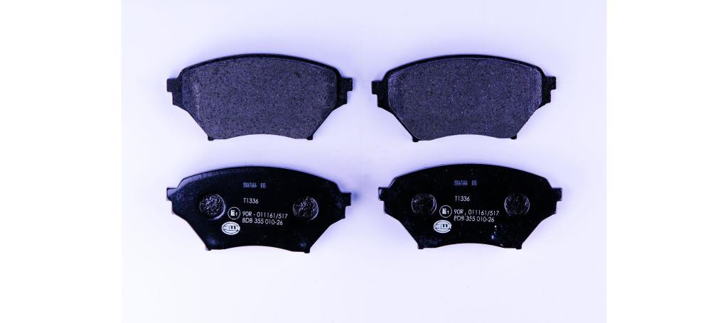 Jeu de 4 plaquettes de frein HELLA ref. 8DB 355 010-261