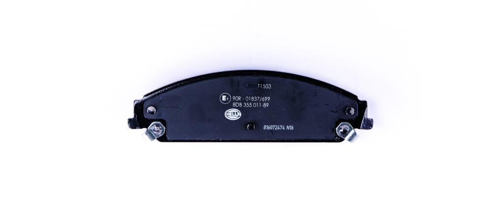 Jeu de 4 plaquettes de frein HELLA ref. 8DB 355 011-891
