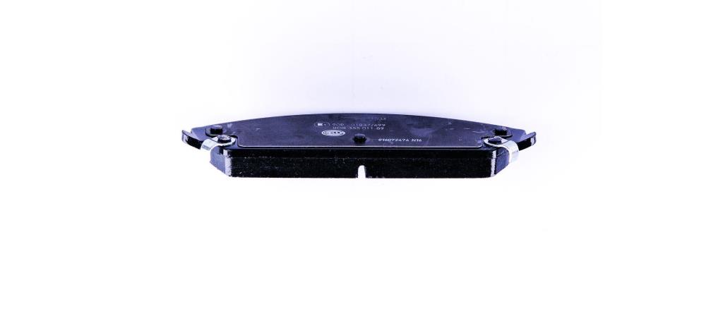 Jeu de 4 plaquettes de frein HELLA ref. 8DB 355 011-891
