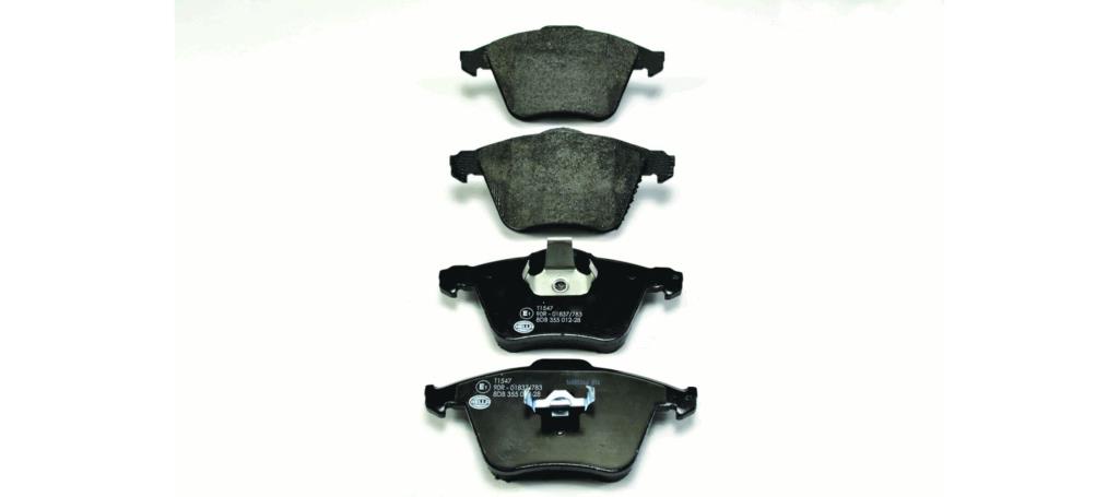 Jeu de 4 plaquettes de frein HELLA ref. 8DB 355 012-281