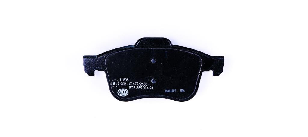 Jeu de 4 plaquettes de frein HELLA ref. 8DB 355 014-241