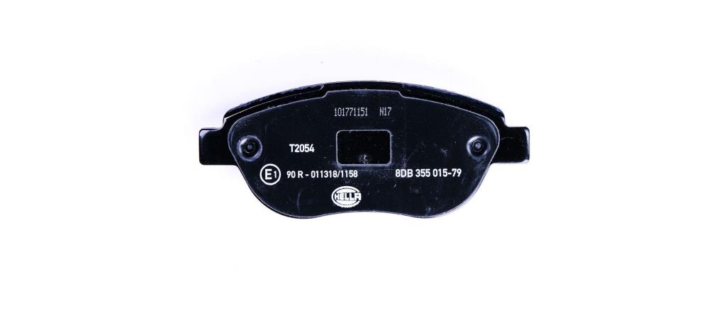 Jeu de 4 plaquettes de frein HELLA ref. 8DB 355 015-791