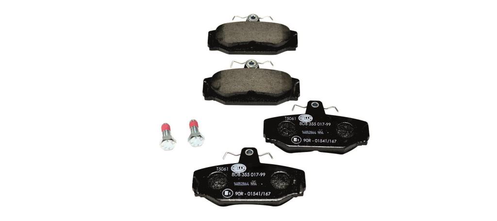 Jeu de 4 plaquettes de frein HELLA ref. 8DB 355 017-991