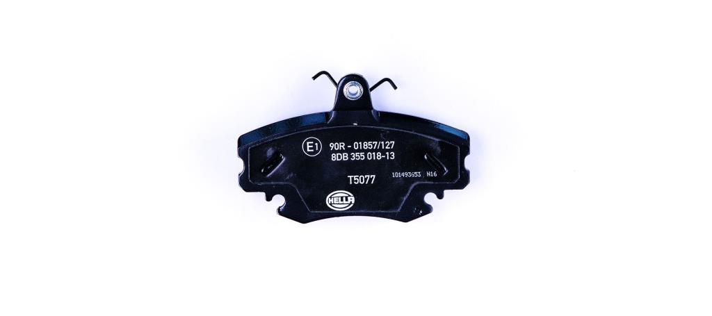 Jeu de 4 plaquettes de frein HELLA ref. 8DB 355 018-131