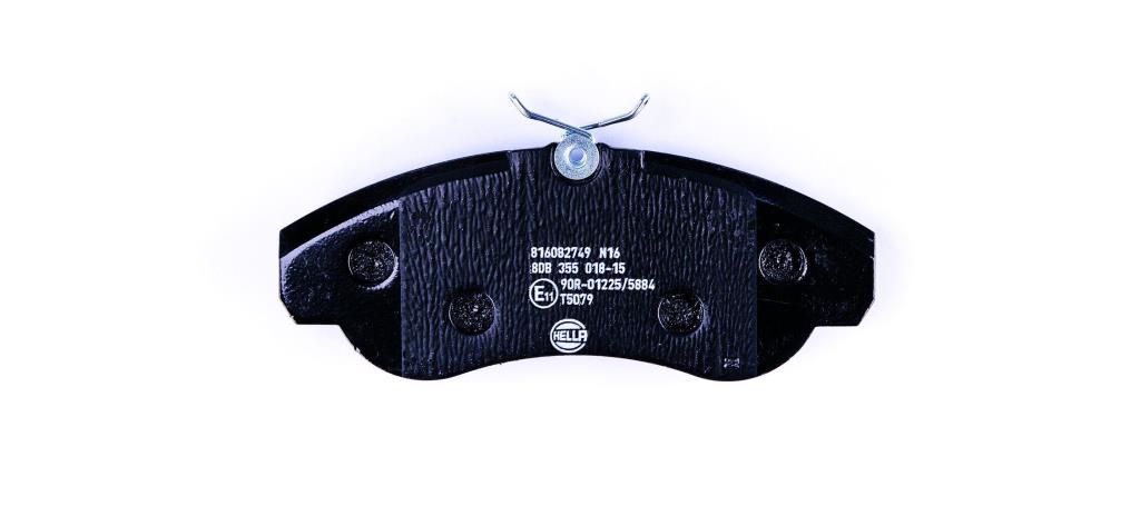 Jeu de 4 plaquettes de frein HELLA ref. 8DB 355 018-151